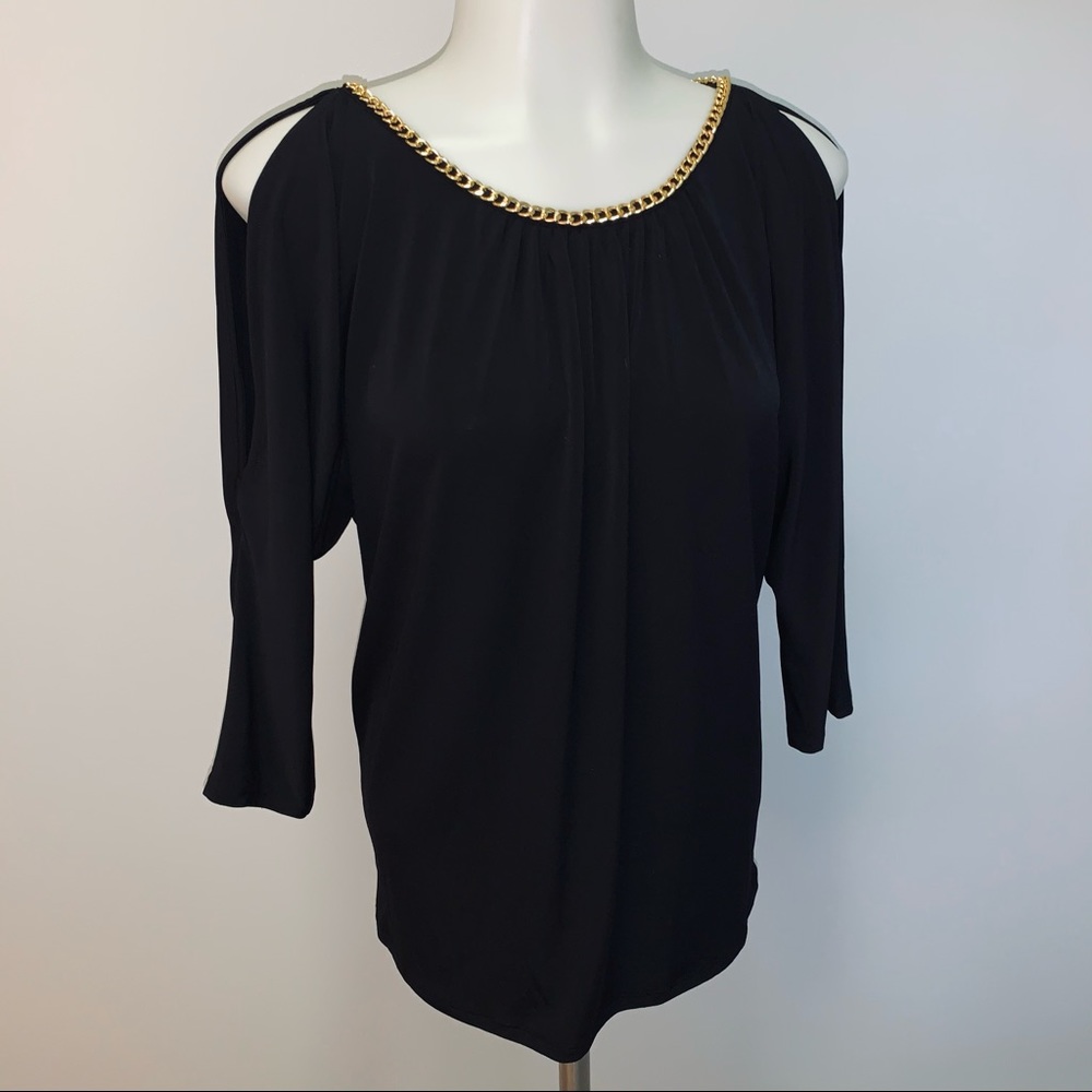 Slit sleeve blouse